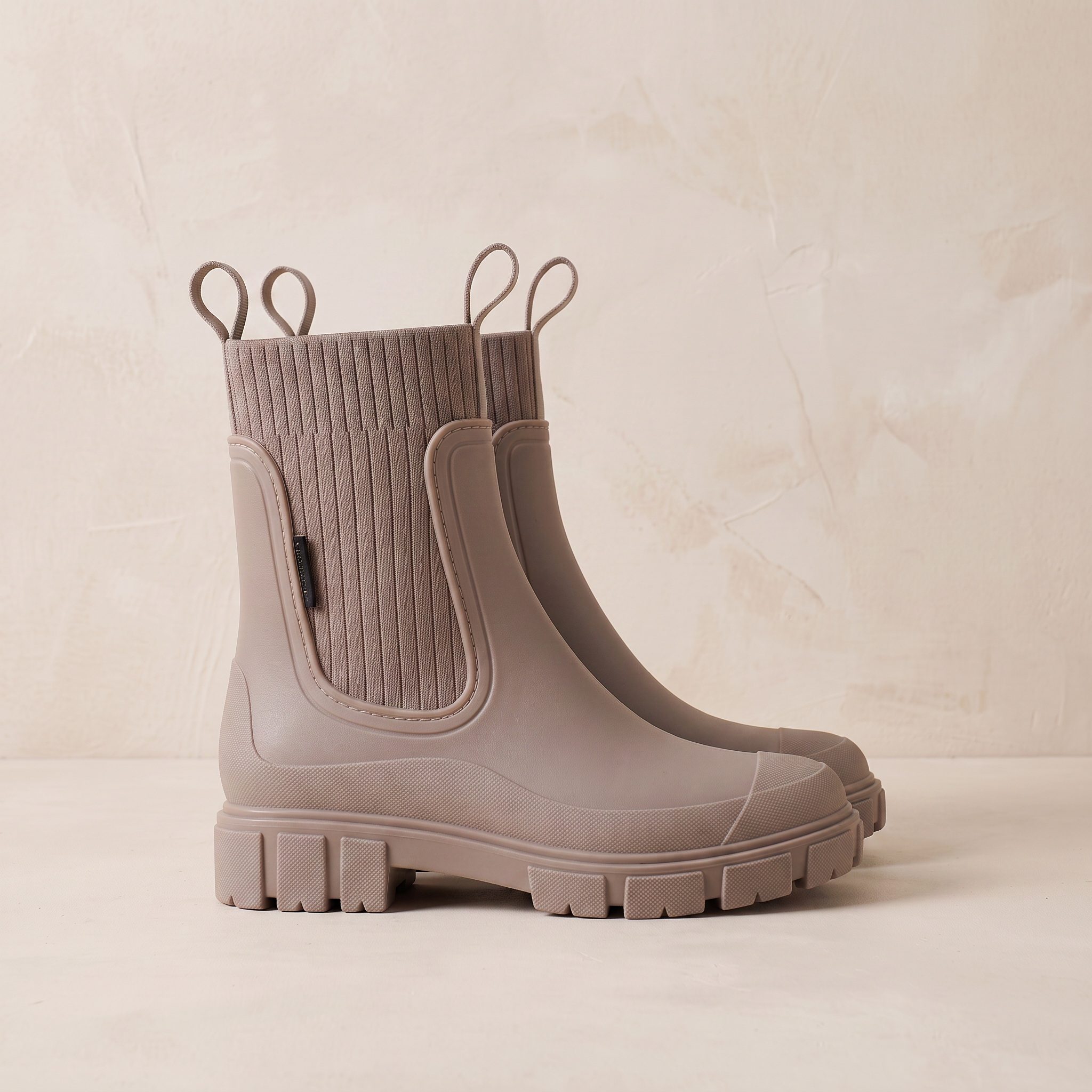 Isadora | Chunky Chelsea Boots Ankle
