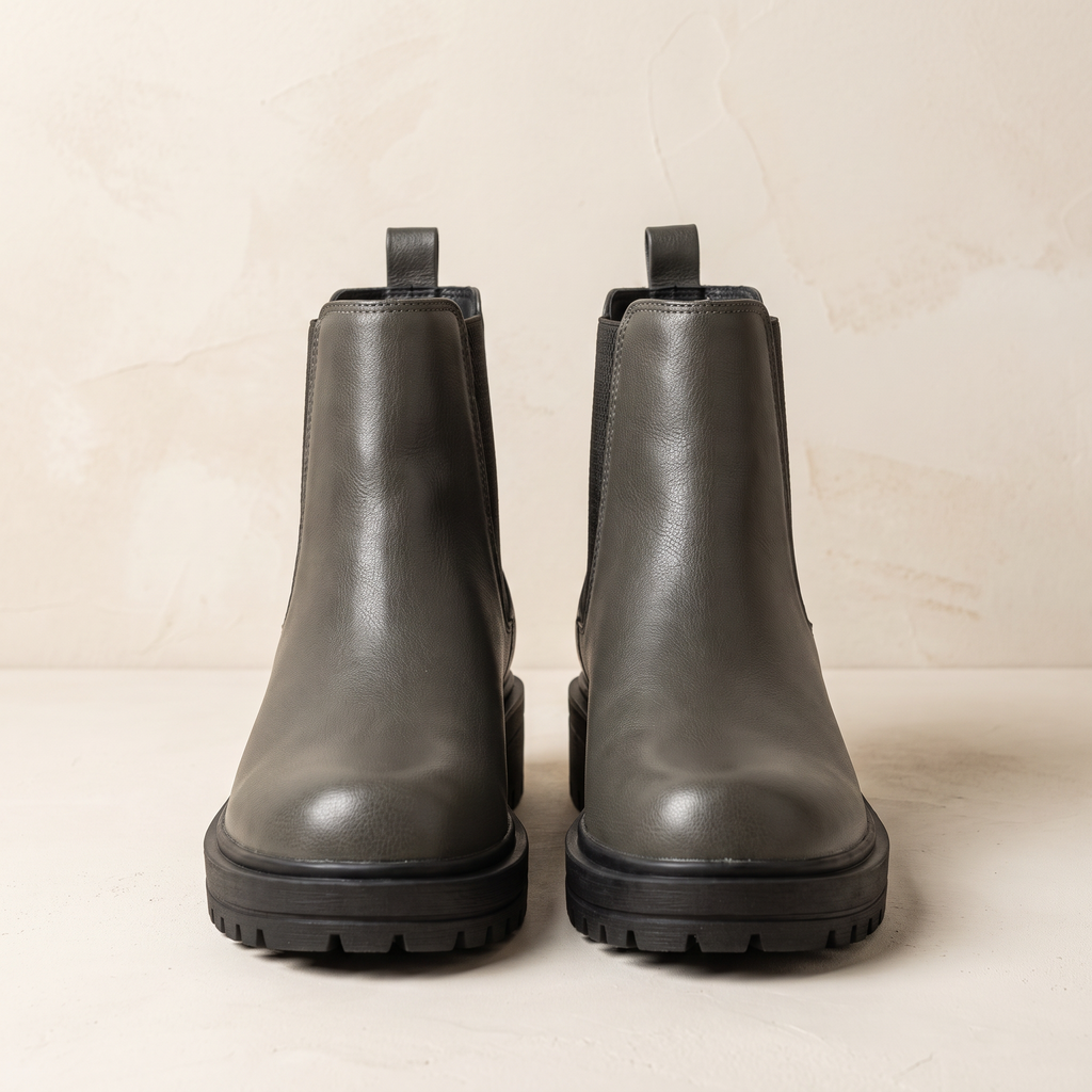 Oscar | Chunky Chelsea Boots Ankle
